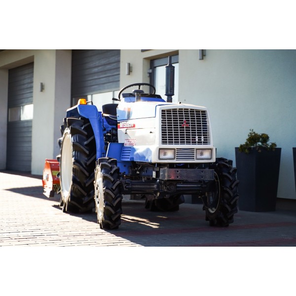 Mitsubishi MT2201D 4 x 4 21.7 hp