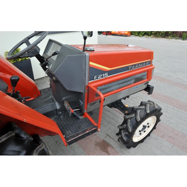 Yanmar F215 4x4 21KM | Traktor.com.pl