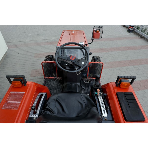 Yanmar F215 4x4 21 HP