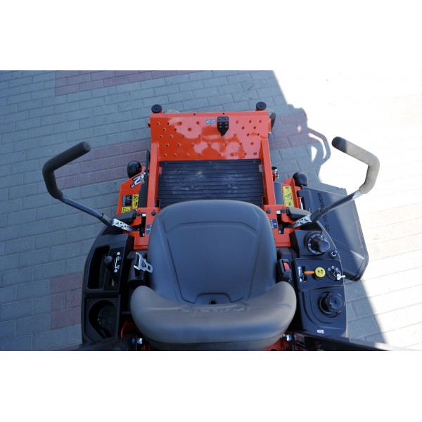 Kubota R122Z 21 HP