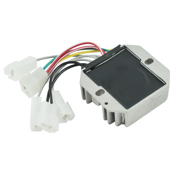 Voltage regulator / Yanmar 3TNE84 / Yanmar 2210 / 2305 / 2320 / 2520 / 4010 / 4100 / 4110