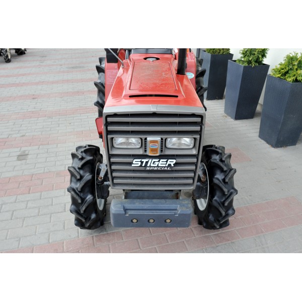 Shibaura P17F 4x4 17 CV