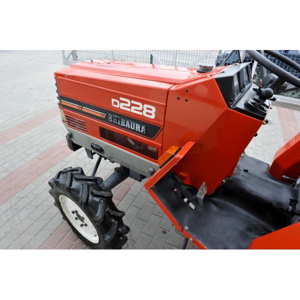 Shibaura D228 4x4 22 PS