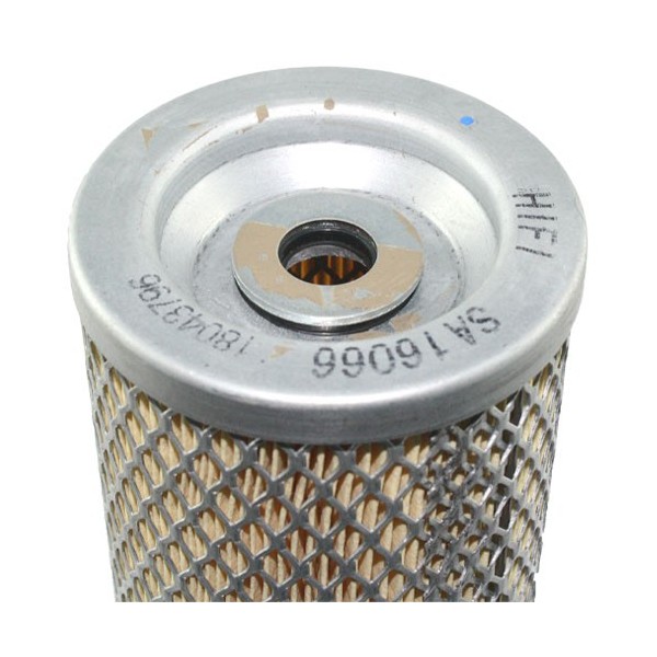 Kubota air filter / 82 x 185 mm / Yanmar / John Deere / Fleetguard / SA 16066