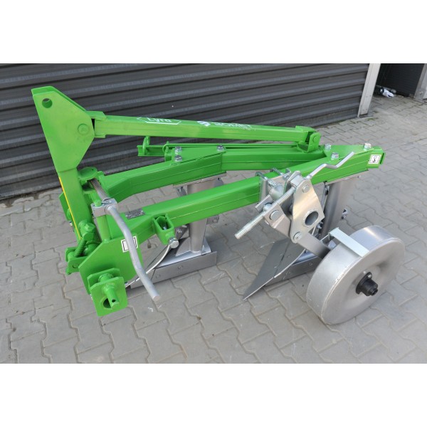 Charrue double corps BOMET / TUZ Cat II