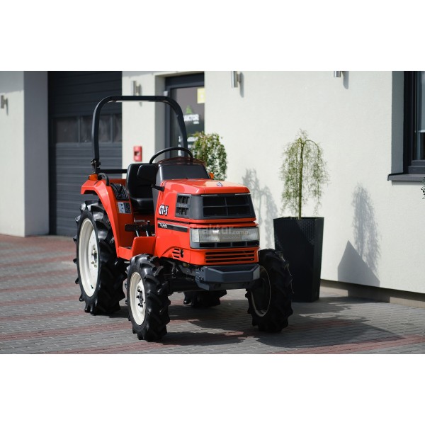 Ciągnik Kubota GT3 | opinie | video | dane | cena