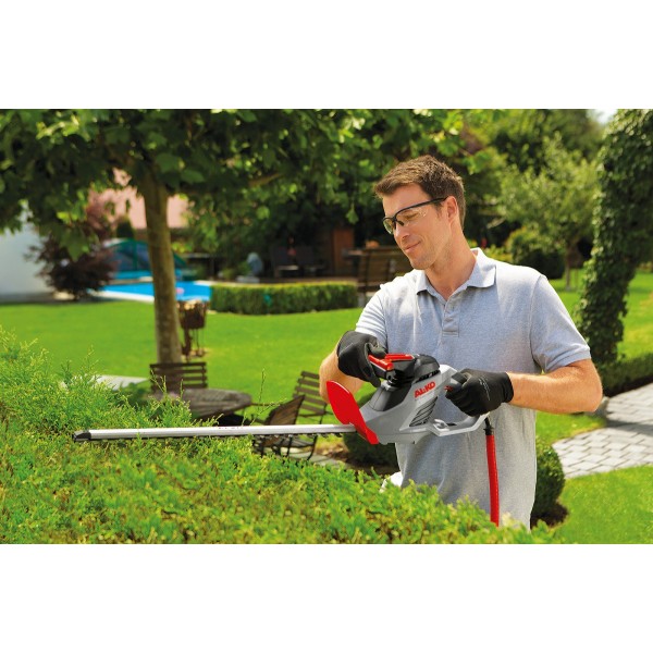 Die AL-KO HT 550 Safety Cut Heckenschere
