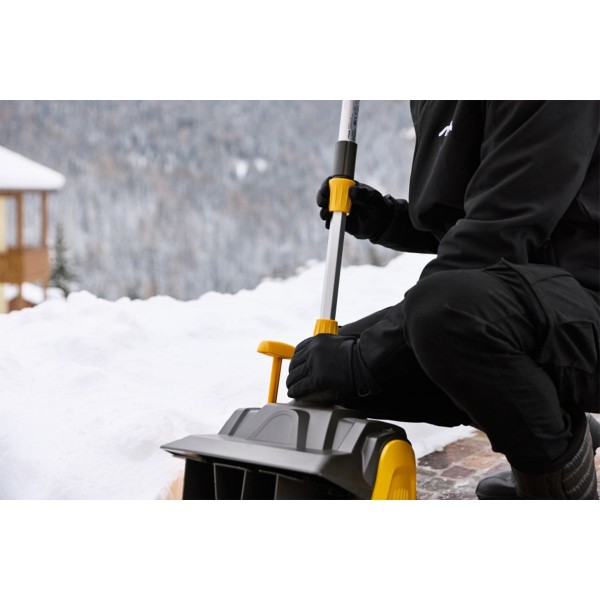 Souffleuse à neige à batterie Stiga ST 300 AE 2,0 Ah