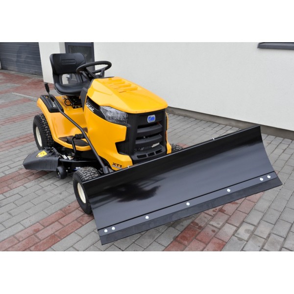 Snow plow for 120 cm Cub Cadet XT 4FARMER tractor mower