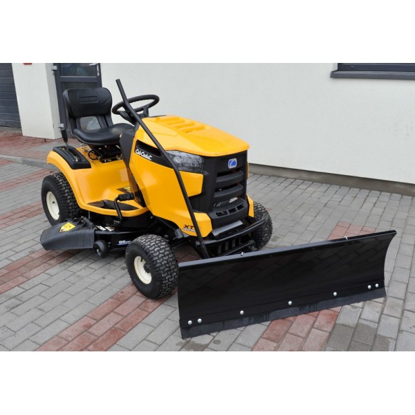 Snežný pluh pre kosačku Cub Cadet XT 4FARMER so záberom 120 cm