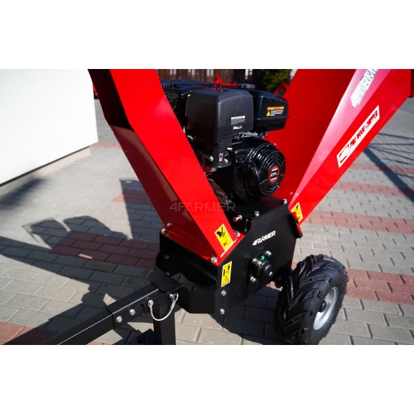 Benzínový diskový štiepkovač DR-CS-15HP 4FARMER