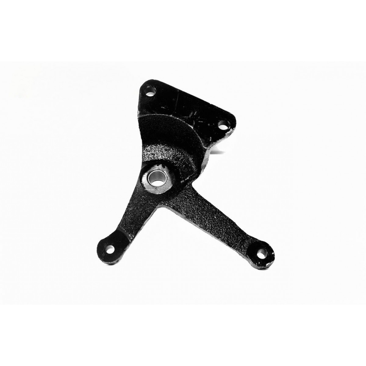 Mitsubishi VST MT180/222/270 steering knuckle arm