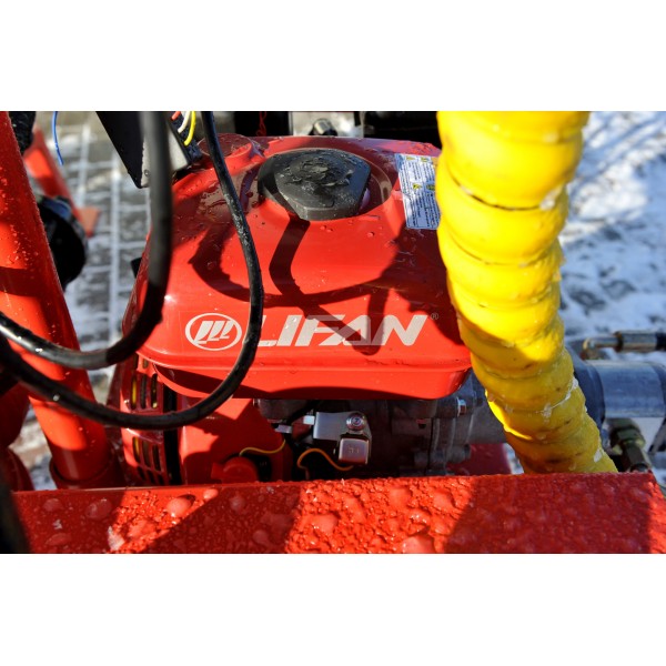Żuraw leśny ATV LT1500 + przyczepa ładowacz HDS 1,5t / 300 kg 4Farmer