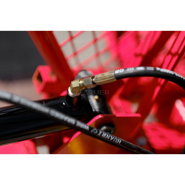 Grúa forestal ATV LT1500 + remolque cargadora HDS 1.5t / 300 kg