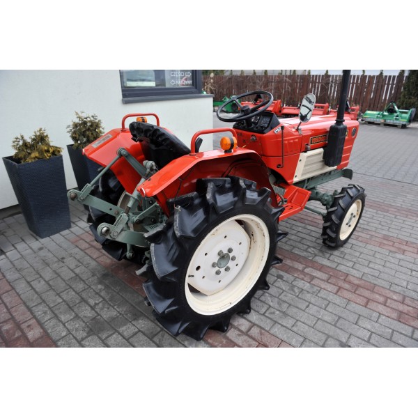 Yanmar YM1601D 4x4 16 CV