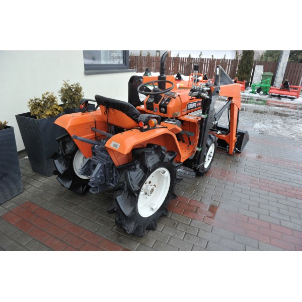 Ciągnik Kubota ZB1402 DT / TUR | opinie | video | dane | cena