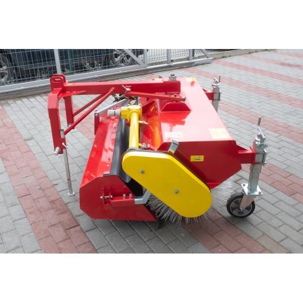 Balayeuse de 170 cm pour tracteur 4FARMER avec panier