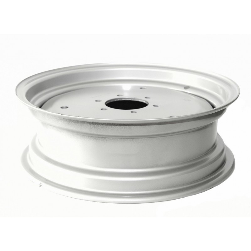 llantas - Llanta trasera 8x18 Mitsubishi VST MT180/224/270