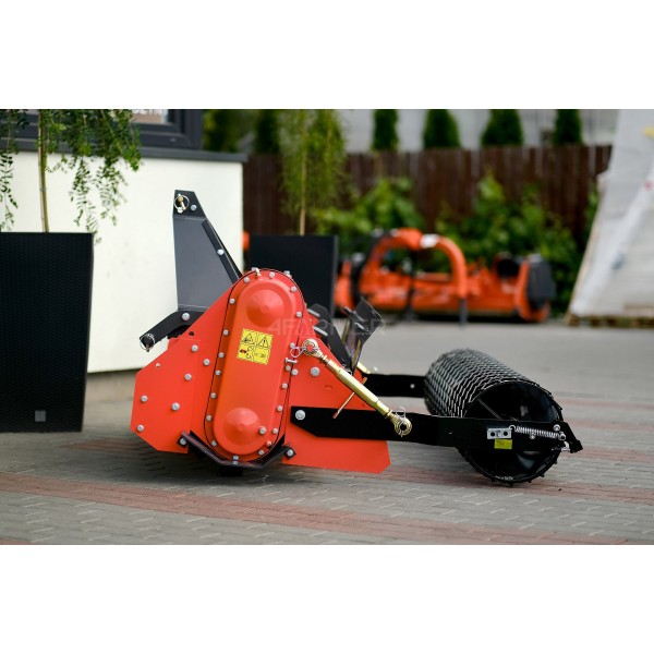 Oddeľovací kultivátor SB 165 Standard 4FARMER | popis, cena