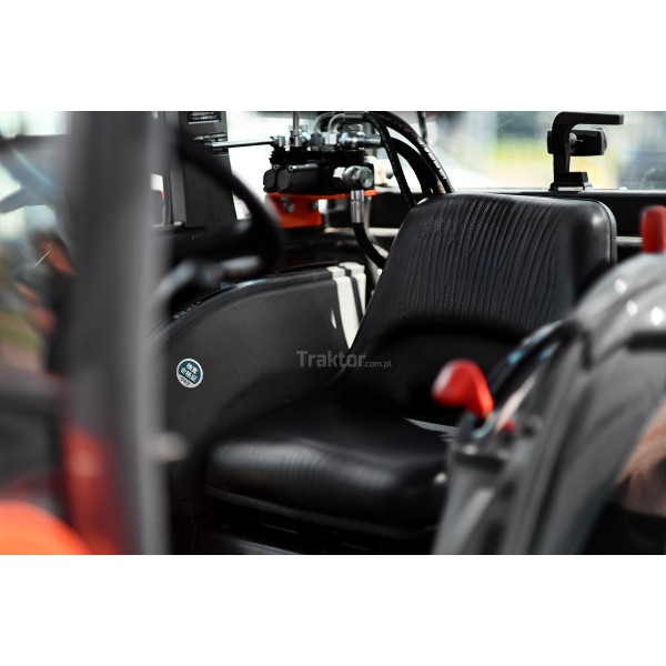 Kubota KT27 4x4 - 26,7 HP + čelní nakladač 4FARMER