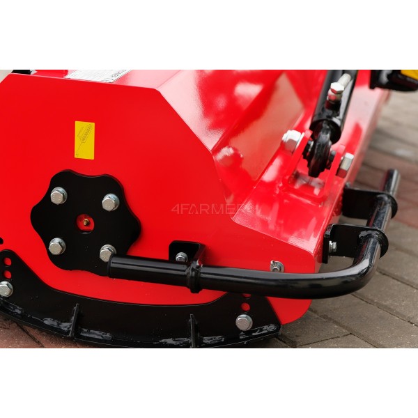 AGLK-K 145 Desbrozadora de brazo profesional con martillos (roja) 4FARMER