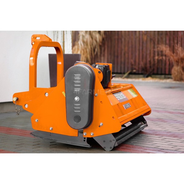 Flail mower with hydraulic shift EFGC-KH 105 4FARMER