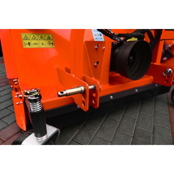 Flail mower with grass catcher FCN 120 Professional 4FARMER