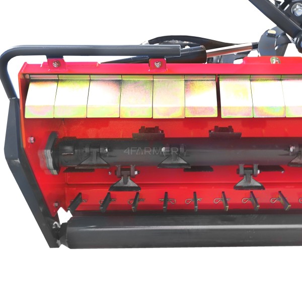 Broyeur à fléaux arrière professionnel AGHKC 140 (rouge) 4FARMER