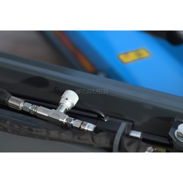Broyeur à fléaux arrière professionnel AGHKC 140 (bleu) 4FARMER