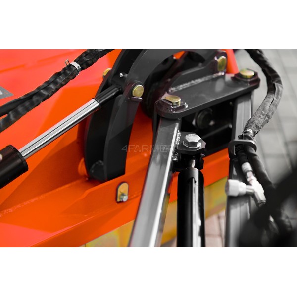 AGHKC 140 Desbrozadora de martillos trasera profesional (naranja) 4FARMER