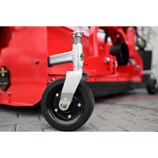Broyeur à fléaux avec bac de ramassage FCNL 160 Professional (éjection haute pression) 4FARMER