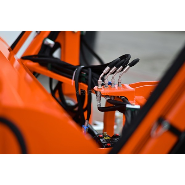 Schlegelmäher mit Grasfangkorb FCNL 120 Professional (Hochauswurf) 4FARMER