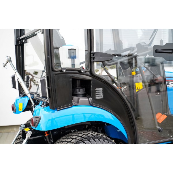 Tractor LS MT1.25 CAB / TUR | reseñas | video | datos | precio