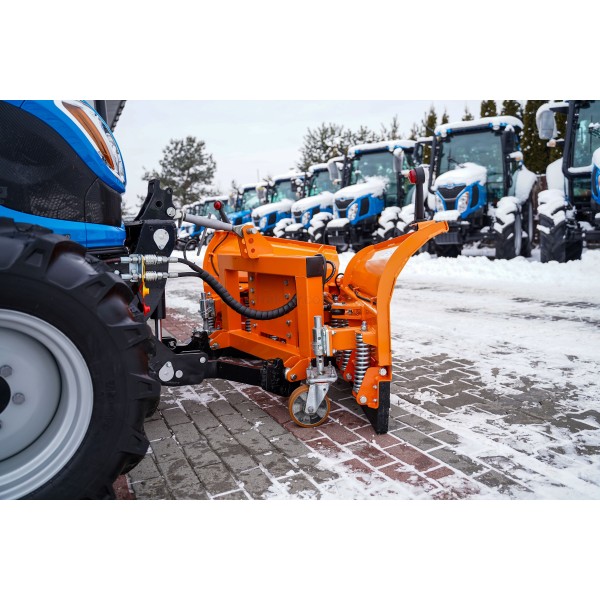 Traktor LS MT3.60 MEC / Pluh | recenze | video | data | cena