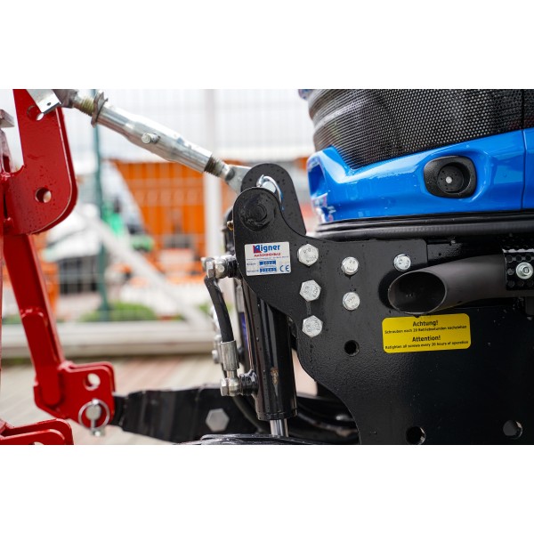 Przedni TUZ do ciągnika z trójkątem zaczepowym "A" LS Tractor MT3.40 Aigner Maschinenbau