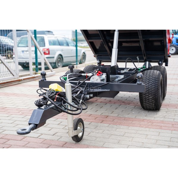 2.5T two-axle agricultural trailer with electric tipping 4FARMER | Traktor.com.pl