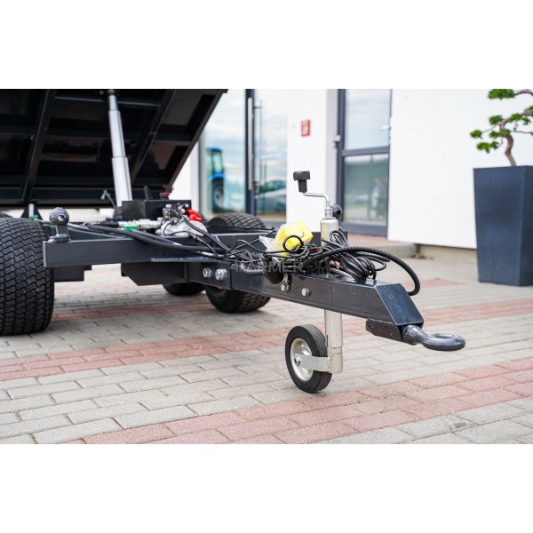 2.5T two-axle agricultural trailer with electric tipping 4FARMER | Traktor.com.pl