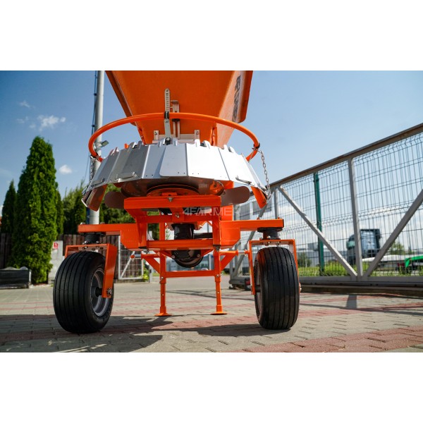 MOTYL fertilizer spreader | reviews | video | data | price