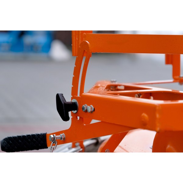 Butterfly fertilizer spreader | reviews | video | data | price