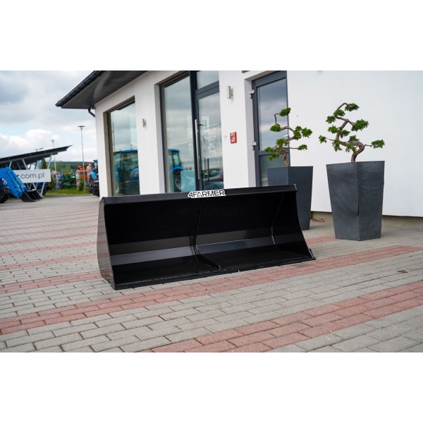 Nakladačová lžíce 120 cm EURO 4 FARMER příslušenství