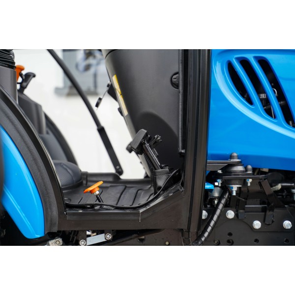 Traktor LS XJ25 MEC / IND / CAB | recenze | video | data | cena