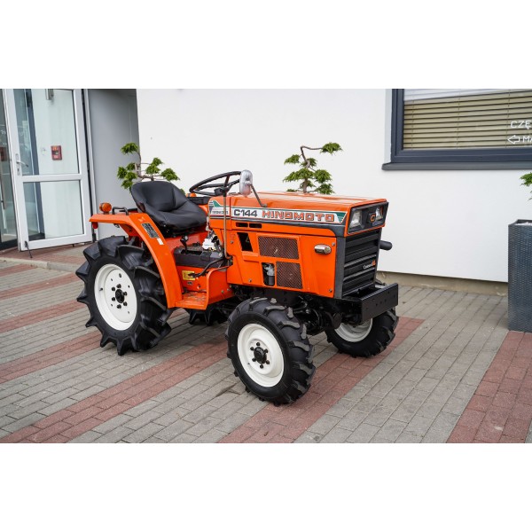 Hinomoto C144D 4x4 - 17 koní