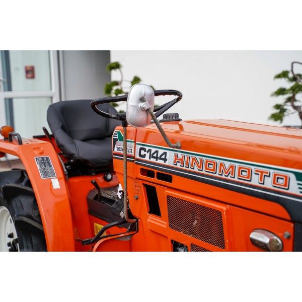 Hinomoto C144D 4x4 - 17 ch