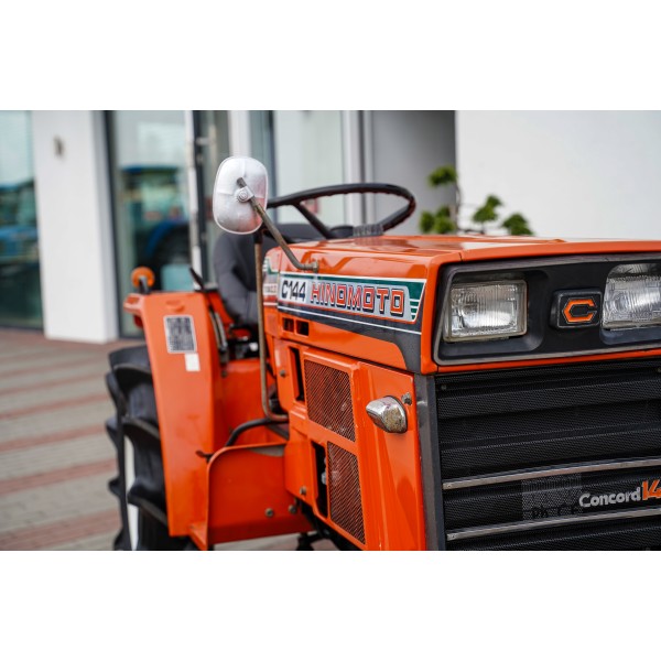 Hinomoto C144D 4x4 - 17 ch