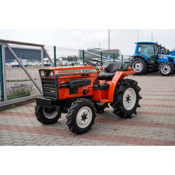 Hinomoto C144D 4x4 - 17 ch