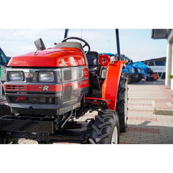 Mitsubishi MTR250 4x4 - 25 CV