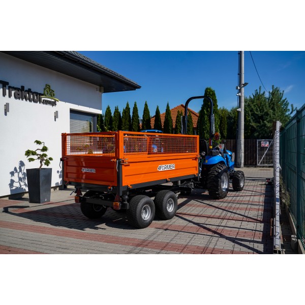 Przyczepa rolnicza dwuosiowa 2,5T z kiprem i nadstawkami z siatki 4FARMER | Traktor.com.pl