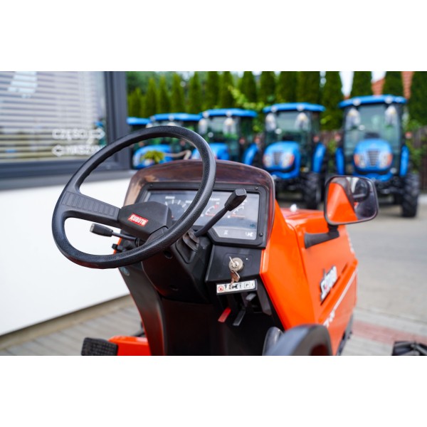 Kubota Saturn X24D 4x4 - 24 ch
