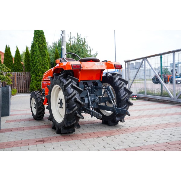 Kubota Saturn X24D 4x4 - 24KM
