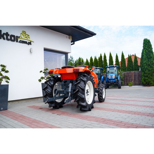 Kubota Saturn X24D 4x4 - 24 PS